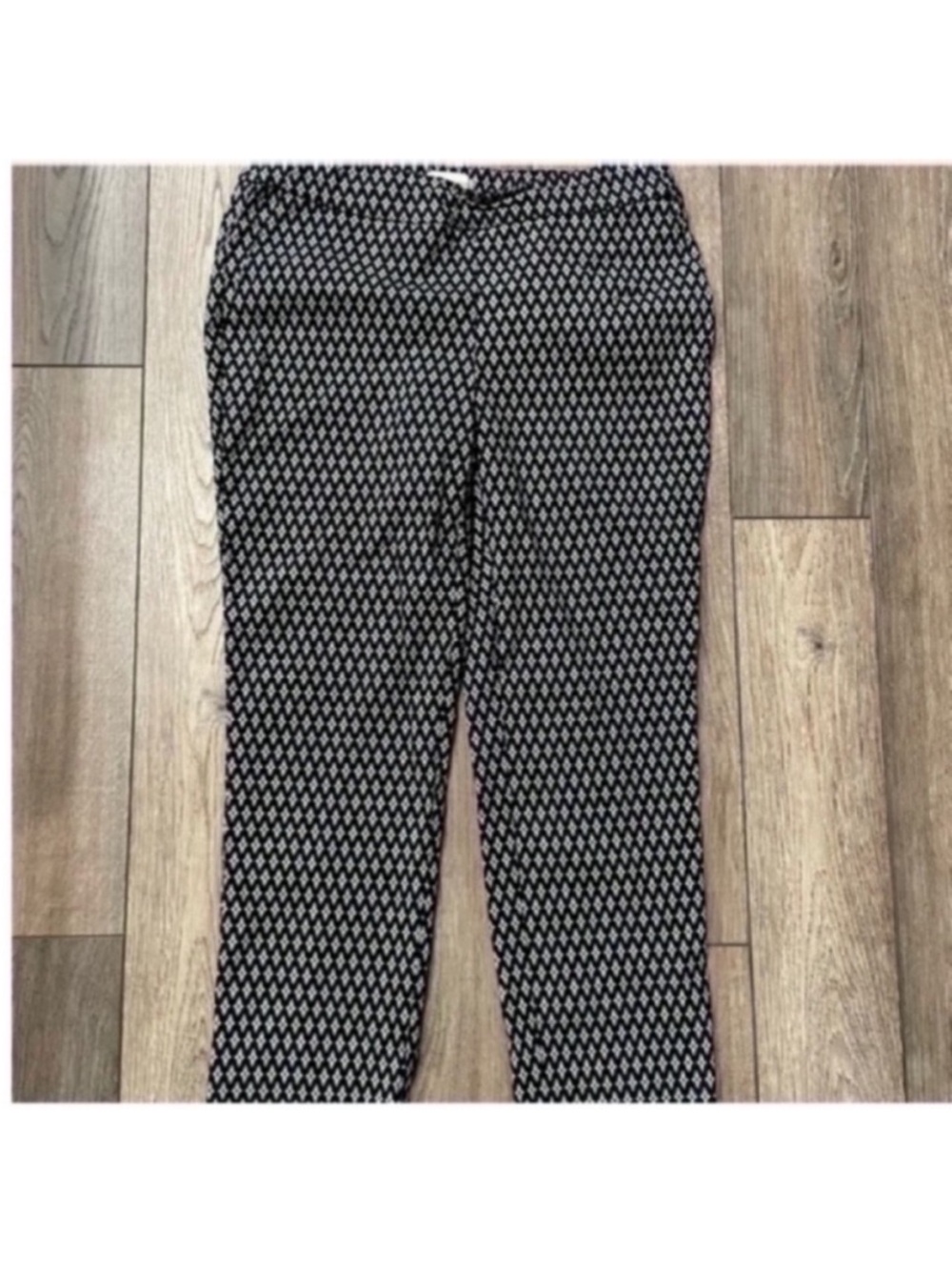 Adrienne Vittadini Women’s Black & White Geometric Print Pants Size 6